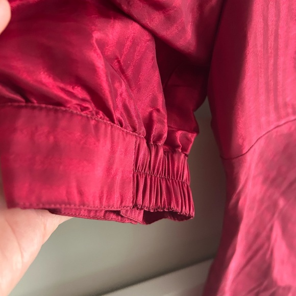 Cleo Crimson Ruby Red Button-Up Blouse Small - Picture 5 of 16